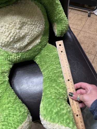 Stuffed Animal Frog 2 1/2 Feet Vtg Kermit,Muppets,Animal,Reptile,green,rain,toy - Picture 9 of 11