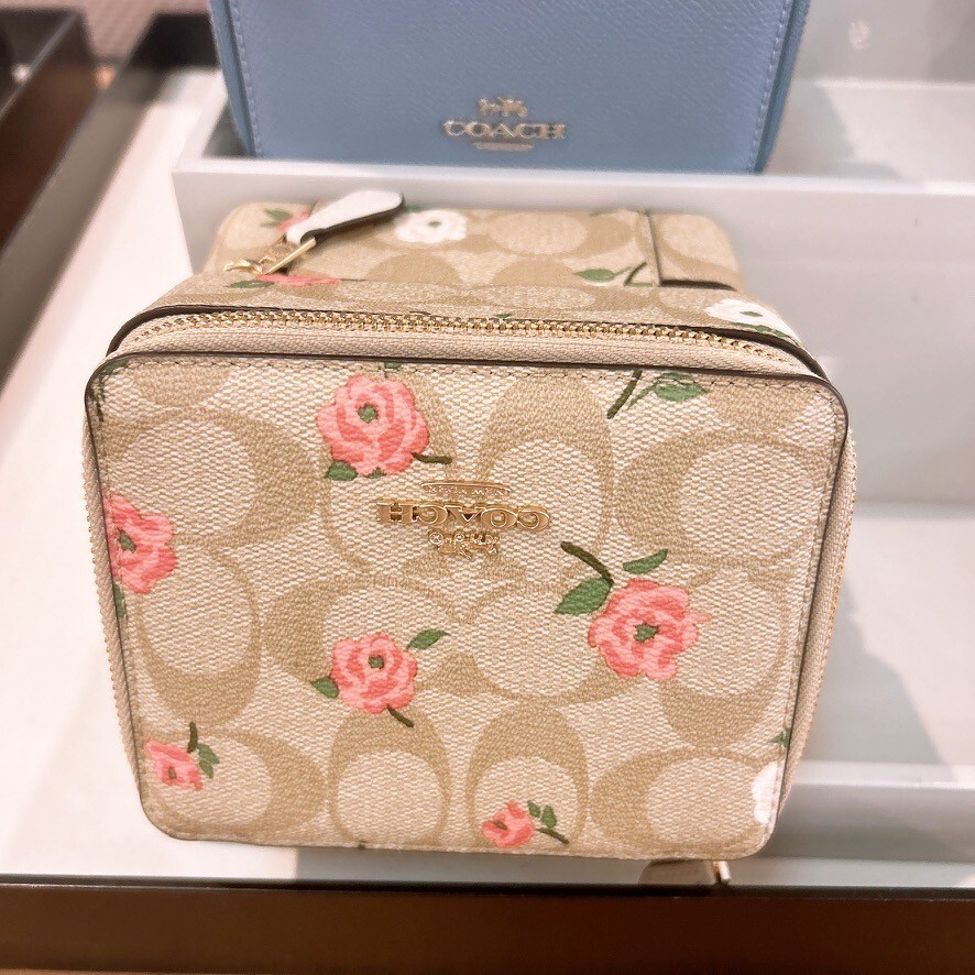 Coach Large Jewelry Box In Signature Canvas With Floral Print