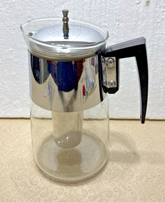 Vintage Glass Pitcher W/ Freezer Tube MCM  Glass & Chrome (J4)