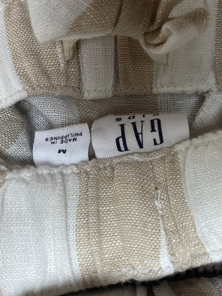• Juego de rayas beige y blanco mezcla de lino Gap Kids. Talla M. Sin etiquetas nunca usadas Foto 2 de 2