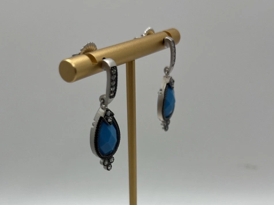 Brincos pendurados facetados turquesa e gota CZ Freida Rothman - Imagem 2 de 4