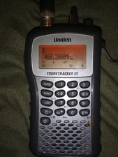 Uniden BC246T Handheld Scanner TrunkTracker III 3 HF/VHF/UHF Receiver/Scanner