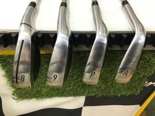 TaylorMade QI Ladies Iron Set 8-9,Pw,Aw 4pc Flex Ladies ELDIO TM40 Graphite