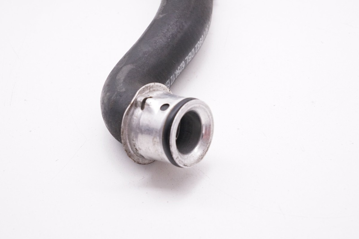 2008-2015 Mercedes W204 C300 Engine Radiator Coolant Hose Line  