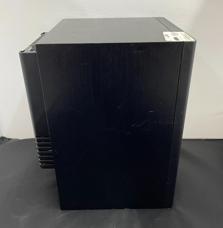 Behringer Truth B2030A 2-Way 125W 6.75 inch Powered Studio Monitor - Image 3 of 4