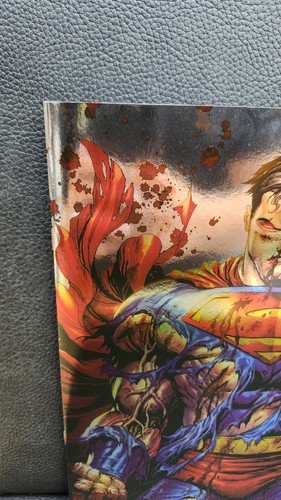 Superman 4 SDCC 2023 Tyler Kirkham Virgin Battle danni esclusivi - Foto 5 di 14