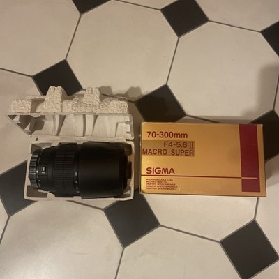 Sigma 70 300mm F4 5.6 DL Macro Super Telezoom Canon-Mount