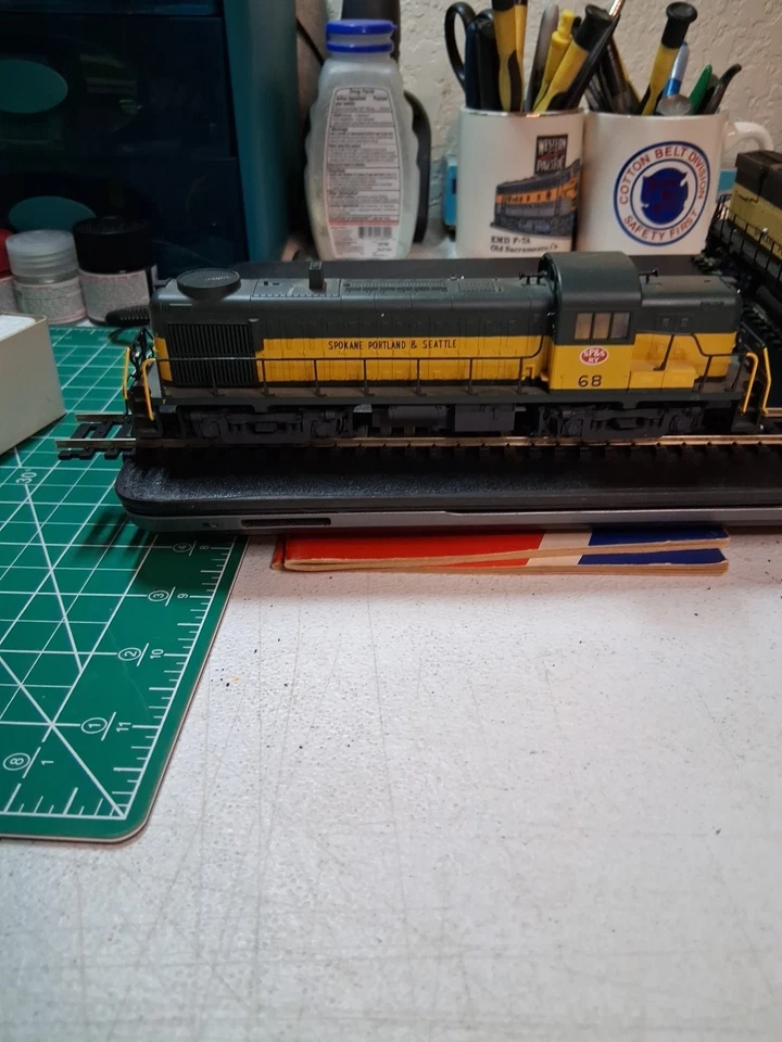 Escala HO Atlas RS3 Spokane Portland e Seattle com DCC. - Imagem 3 de 4