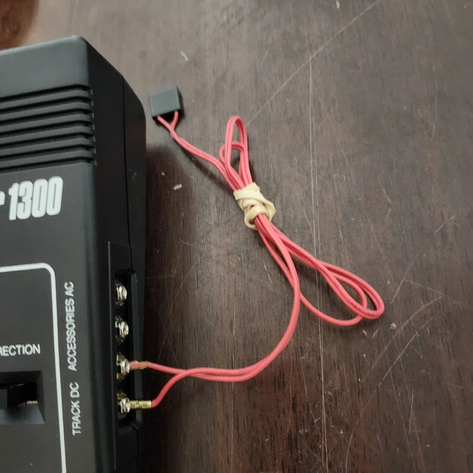 MRC Railpower 1300 Model Train Power Pack Hobby Transformer - Image 3 of 4