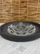 BEAUTIFUL RHINESTONE TIARA silver Heart