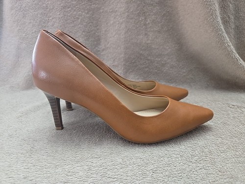 Zapatos de salón clásicos de cuero con punta en punta Alfani Jeules para mujer talla 7 marrón BW - Imagen 5 de 7