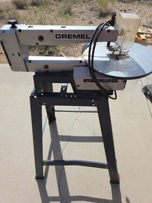 Dremel 2 Speed 16'' Scroll Saw Model #1671 type 3, with stand 