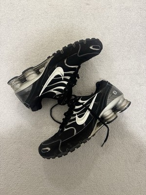 NIKE Shox Turbo Black/Silver Sneakers Mens Size 9M Running Shoes 318161-002