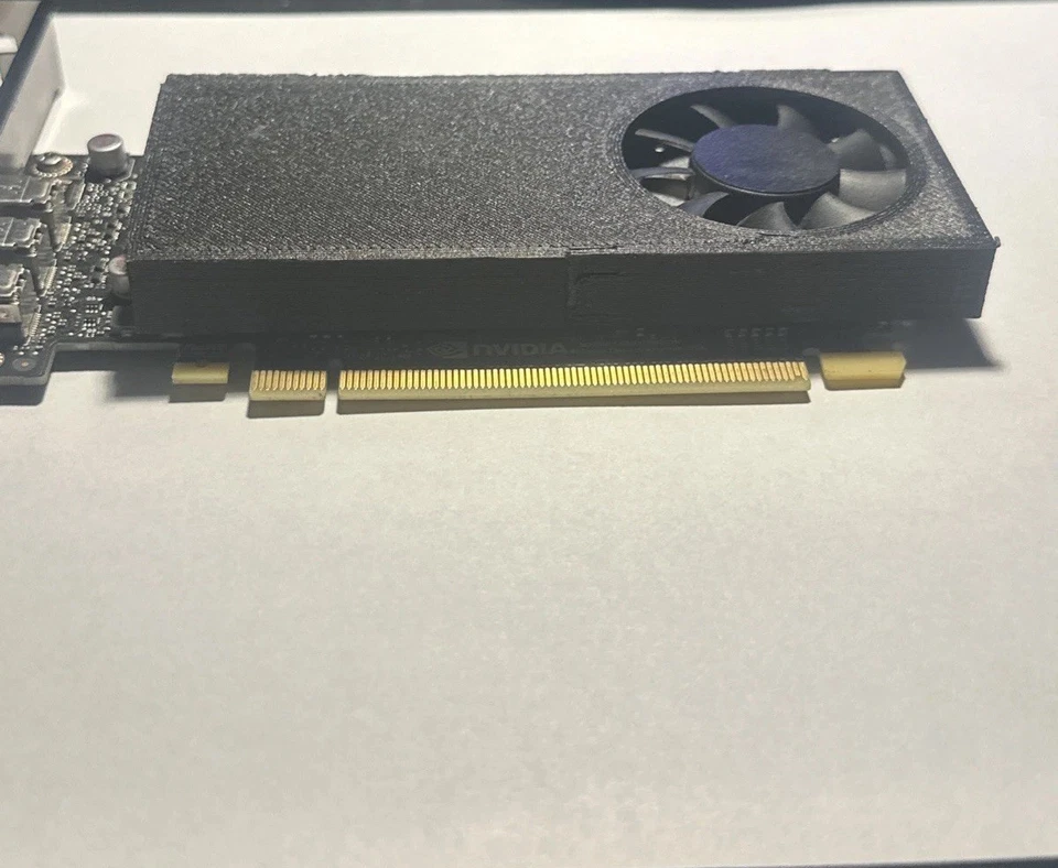 Nvidia p400 Shroud - Image 2 of 3