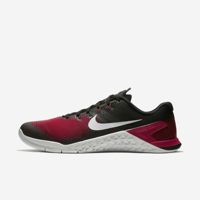 red nike metcon 4