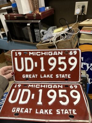 Pair Of 1969 Michigan License Plates UD-1959 Great Lake State