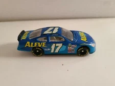 ALEVE 17 MATT KENSETH TEAM CALIBER INC DIECAST CAR 2000