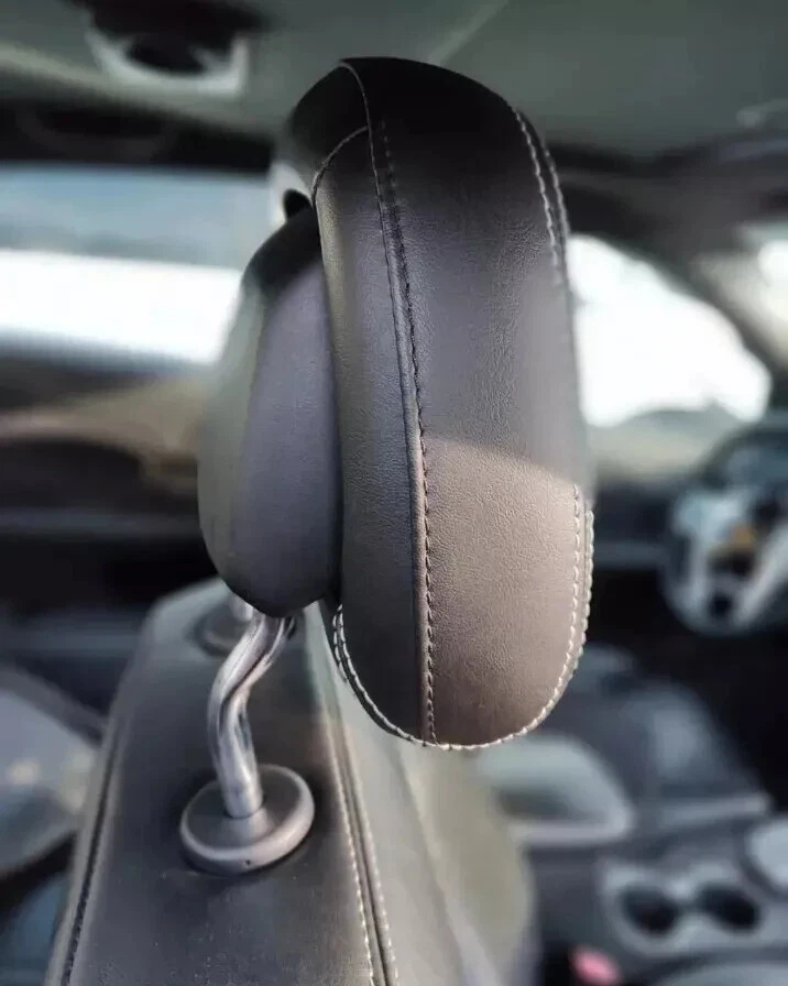 Dodge Avenger Chrysler 200 S 2010-2014 reposacabezas activo puntada blanca cuero negro Foto 3 de 4