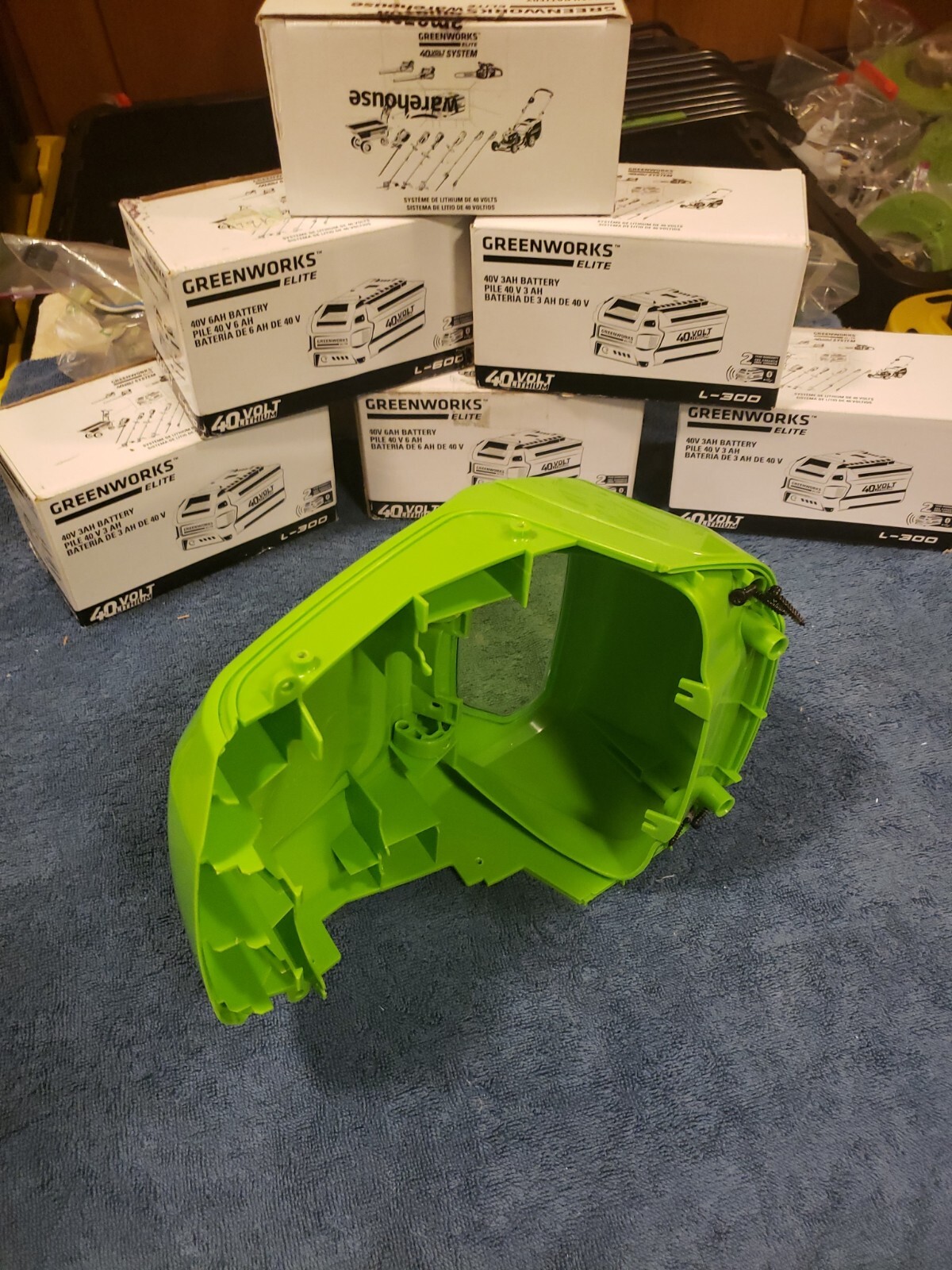 Greenworks 21 in PRO80V Mowr Lid Asmbly #341071179 + Door 