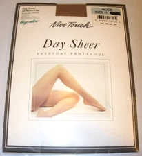 WOMENS NICE TOUCH DAY SHEER BROWN NUDE SUNTAN PANTYHOSE STOCKINGS NYLONS SIZE D