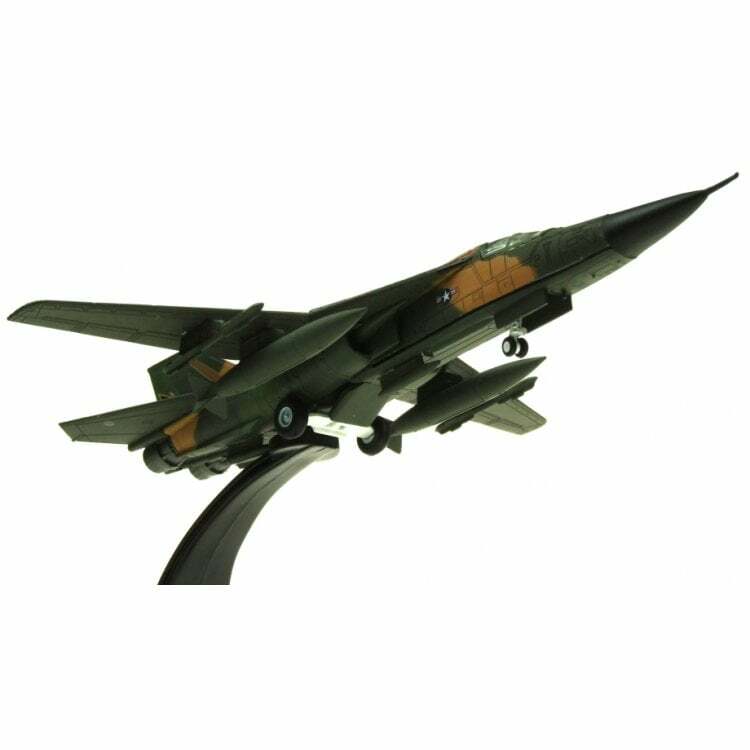 F-111 AARDVARK USAF DIECAST MODEL - AVIATION 72 AV72FB004 1