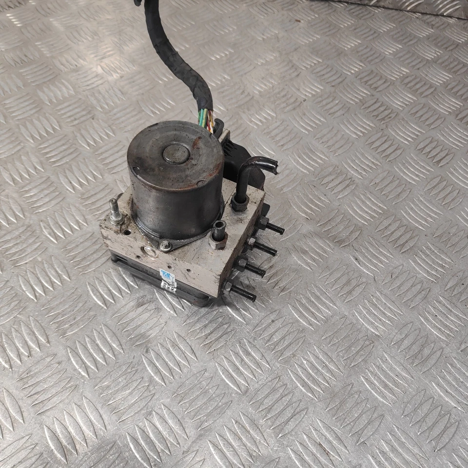 Peugeot 508 2014 módulo de control de bomba ABS 0265951245 9677031780 #1 Foto 2 de 4