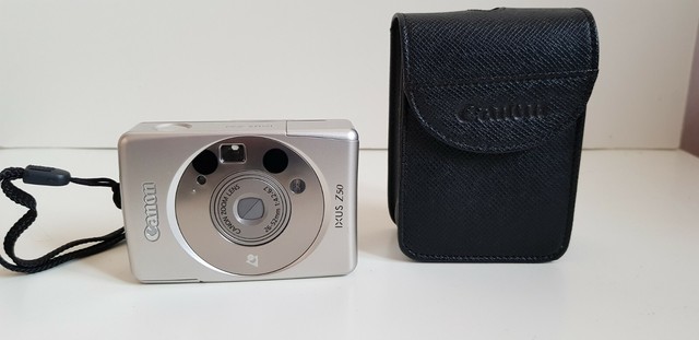 Canon IXUS Z50 シルバー APS フィルム カメラ Canon IXUS Z50 - APS