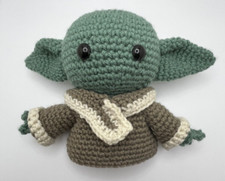 Baby Yoda/Grogu Star Wars The Mandalorian Crochet Doll Amigurumi Handmade