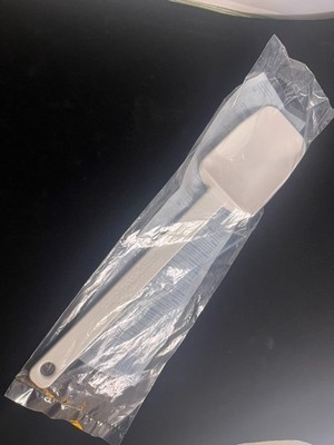 NEW Pampered Chef Classic White Mix 'N Scraper Spatula 12'' #1657 Open Package