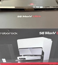 Roborock S8 MaxV Ultra S82SUV Open box 156 hrs, Excellent New Condition