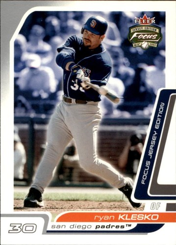 2003 Fleer Focus Jersey Edition Ryan Klesko #150 card