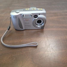 Kodak EasyShare CX4230 Digital Camera For Parts Untested  No Battery