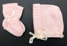Vintage Knit Baby Grils Bonnet  Bootes fit Size 0-3 mo.