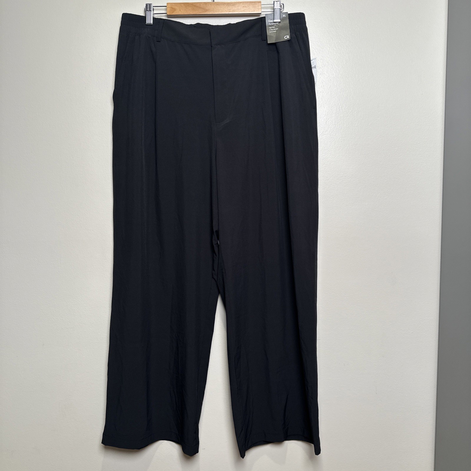 Gap Fit Runaround High Rise Pant Lightweight Active Casual Black Size XL NWT