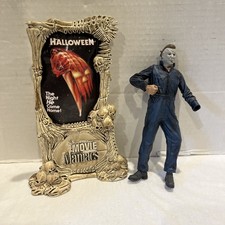 Vintage Movie Maniacs Halloween Poster Stand ...
