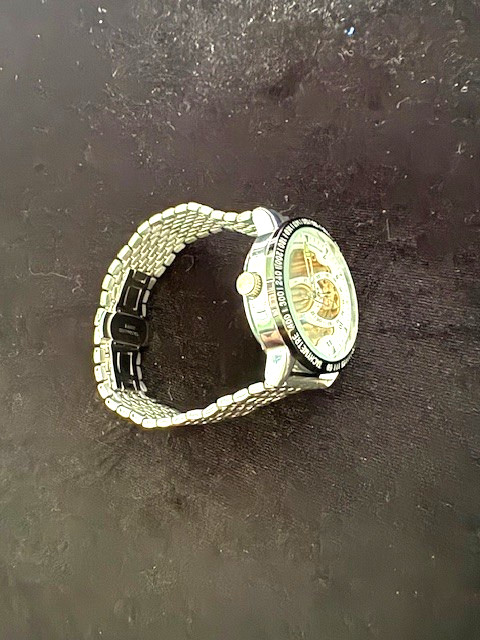 Automatic Colouring skeleton watch - image 4