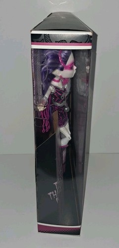 Monster High Spectra Vondergeist Polterghoul Power Ghouls Target Exclusive NIB - Bild 3 von 6