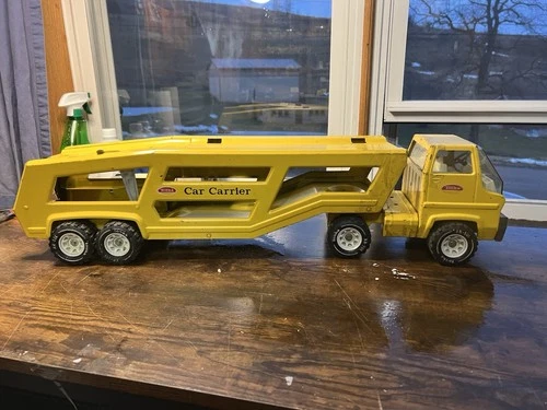 Tonka Car Carrier 1974-1975 played with condition
