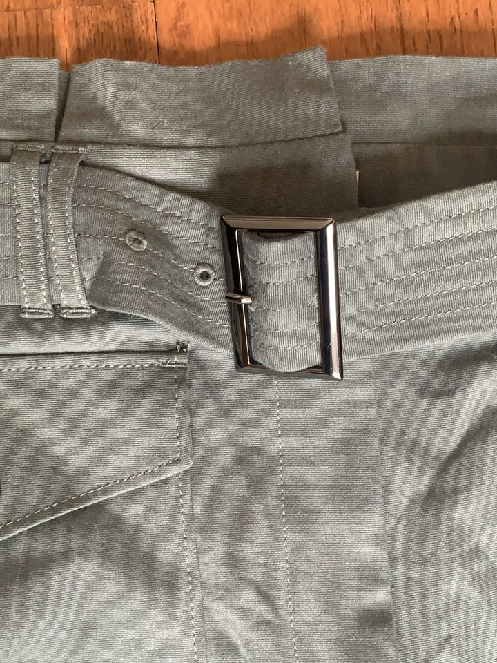 NUEVO CON ETIQUETAS WHBM The 5" Corto Cinturón Cintura Alta Bolsillos de Carga Caqui Verde Para Mujer 8 Foto 4 de 4