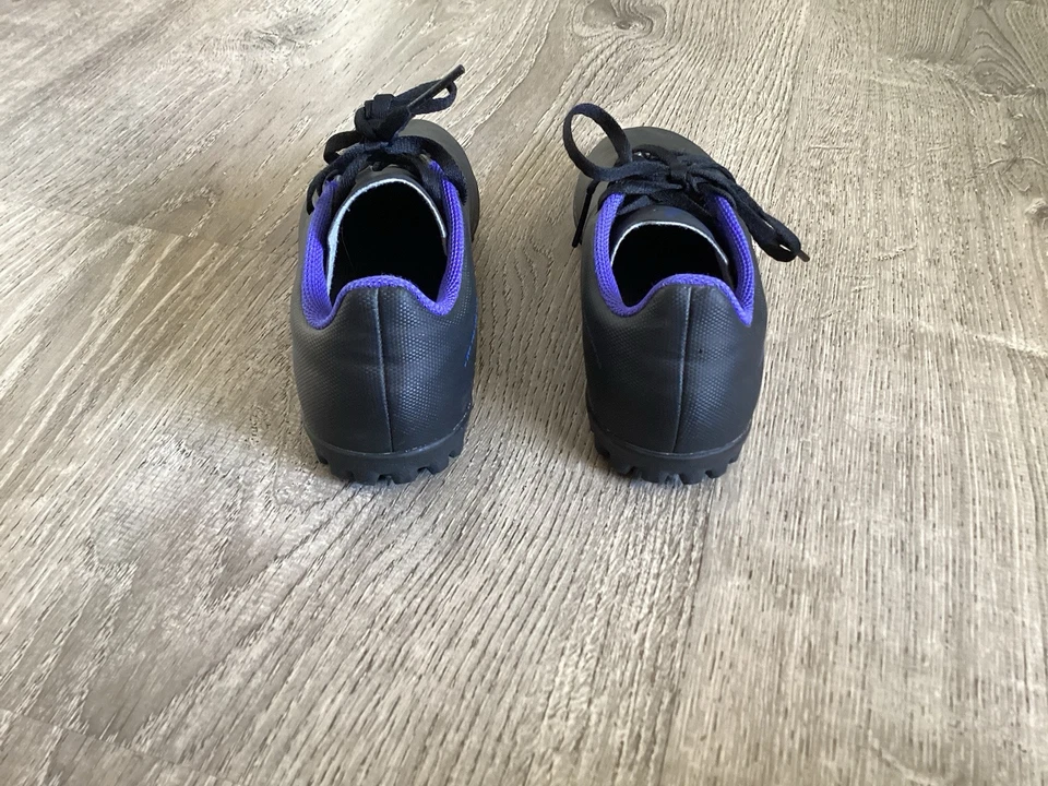 Adidas Youth X Speedflow 4 Size 3.5 Black Blue Indoor Soccer Shoes FY3326 Cleats - Image 3 of 4