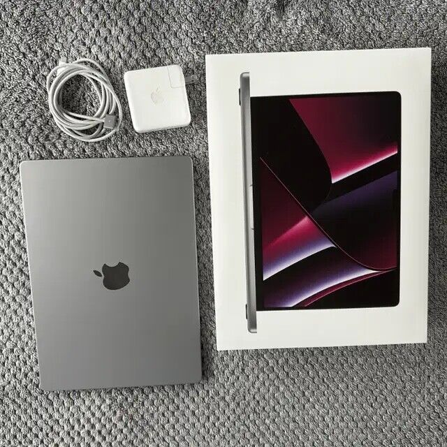 Apple MacBook Pro 14 Inch 2023 M2 Under Apple Warranty (+ Apple MacBook Pro 14 Inch 2023 M2 Under Apple Warranty (+