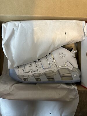 nike air more uptempo womens silver