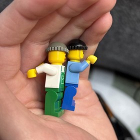 LEGO 7994 City Harbor Mini Figure Lot of 4 ovr027 ovr030 boat011  cty0031 Rare