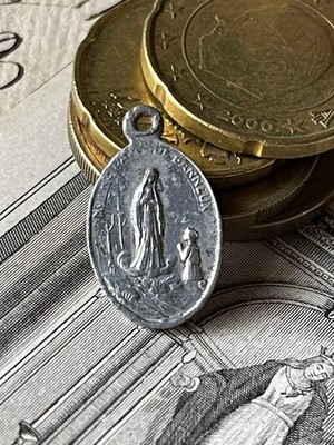Antique Medal Southern Belgium Banneux Miracle of the Apparition of Our Lady of