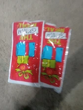 MCDONALDS "THE GRINCH MEAL" PARTIAL SET UNWORN NEW!! GREEN & RED