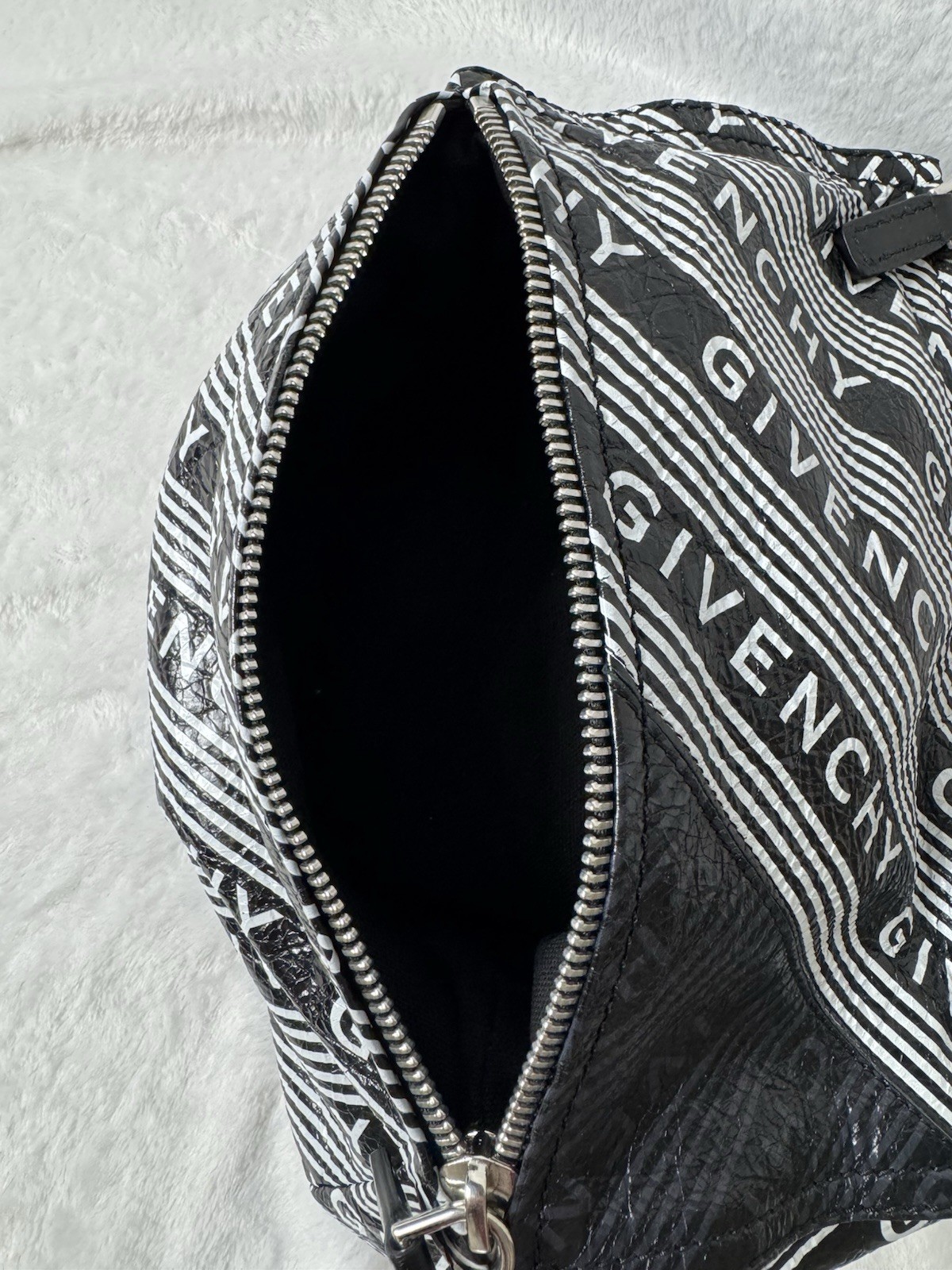 Givenchy Pandora Bag — image 12