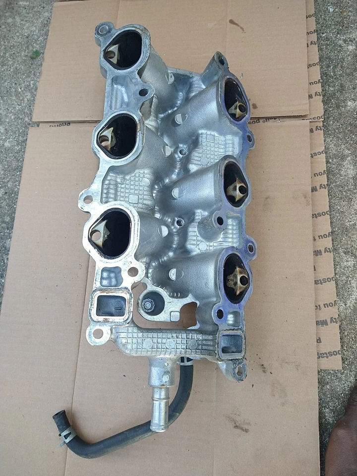 Colector de admisión inferior de 2003 Lexus RX300 3.0 1710120031 4x4 Foto 3 de 4