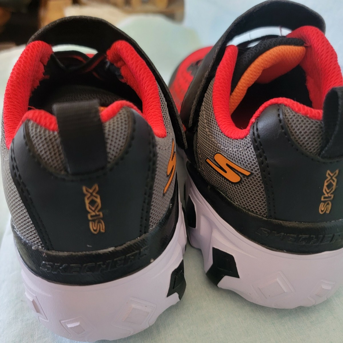 non marking shoes skechers