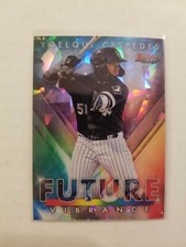2021 Bowman's Best Future Vibrance Yoelqui Cespedes Atomic Refractor White Sox