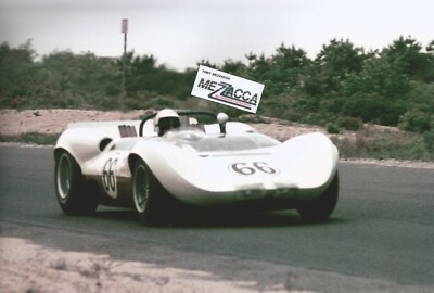 JIM HALL CHAPARRAL 2A WINNER 1965 USRRC BRIDGEHAMPTON NY SCCA IMSA